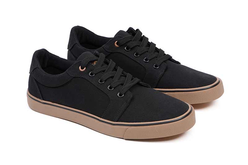 BUTY BLACK CANVAS SHOE rozmiar 45 FOX